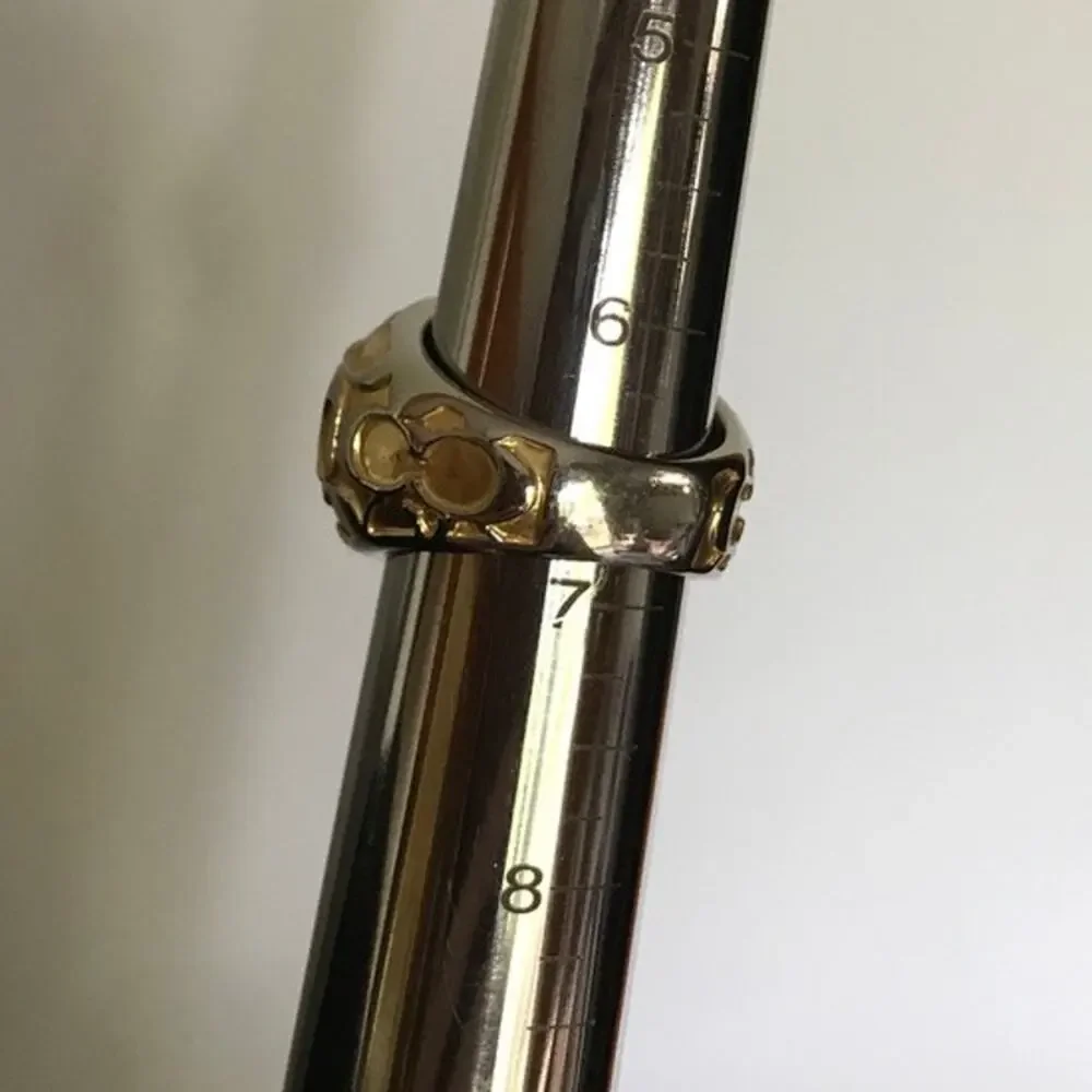 Coach signature 